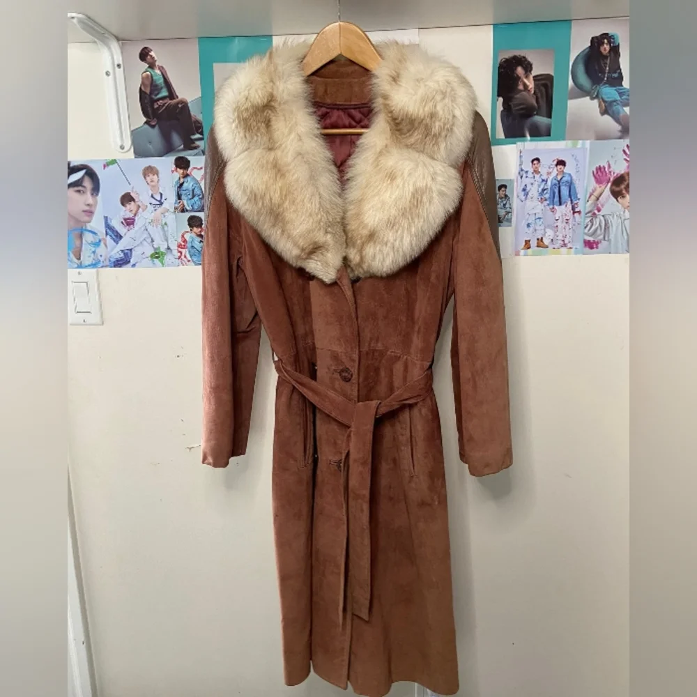 suède fur jacket / Mods coat vintage RARE Brown Suede Parka W White Faux Fur Lining (vintage / 80s